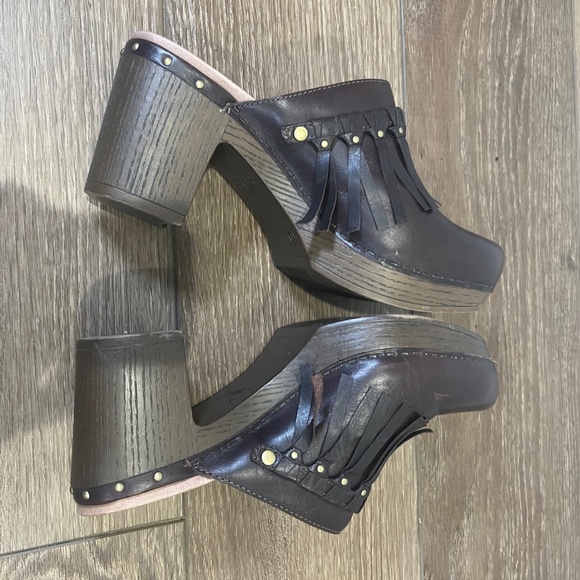 Dansko Deni Leather Women's Platform Heeled Fringe Studded Clogs Brown Size 40 - Picture 7 of 10